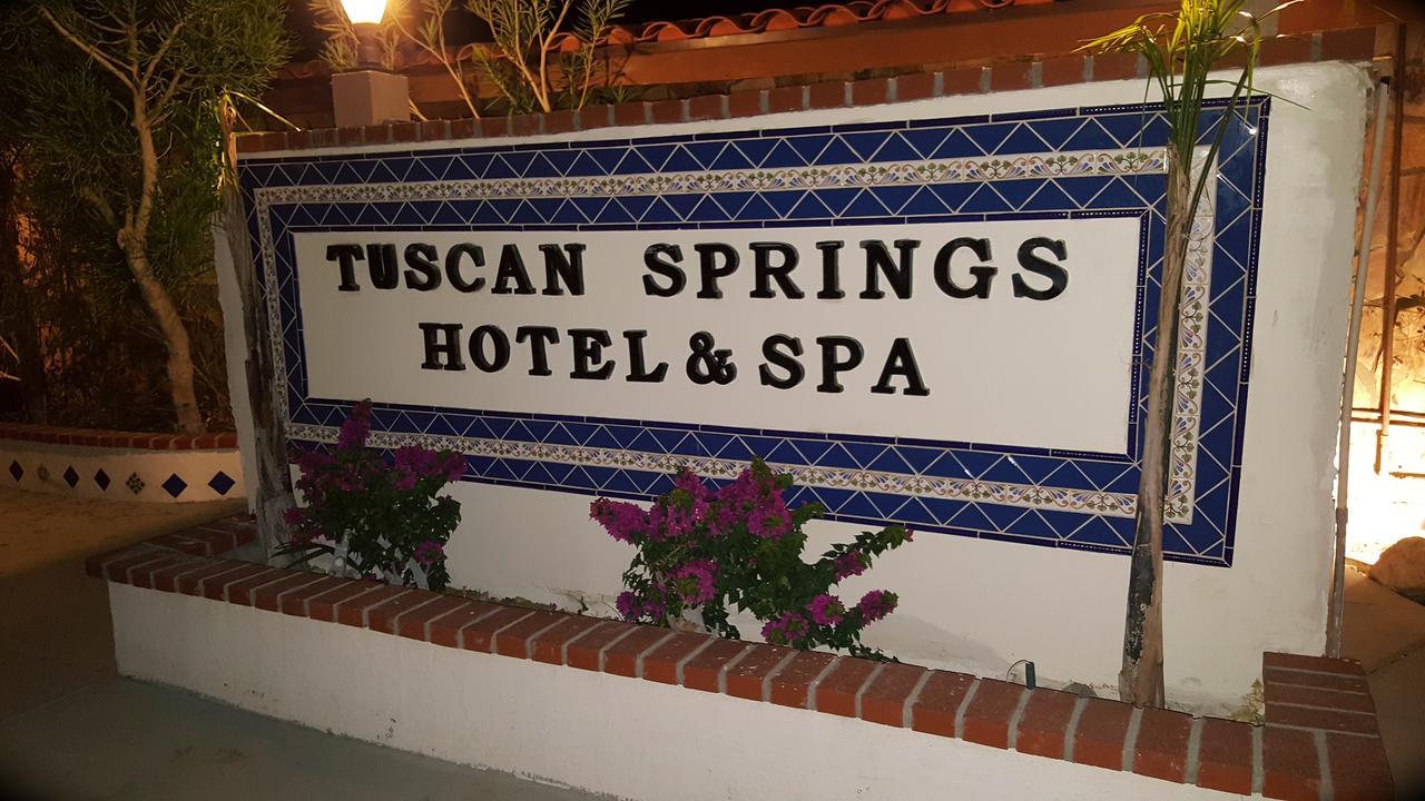 Tuscan Springs Hotel & Spa Desert Hot Springs Exterior photo